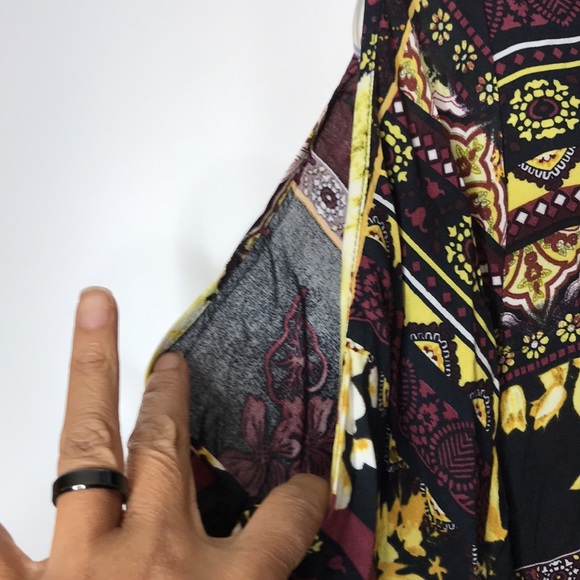 NWT Unique Spectrum Cold Shoulder Hi-Lo Button Up Top 1X, 2X, 3X PLUS SIZE - Picture 5 of 9